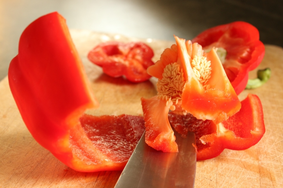 Step 4: Remove the Seeds from a Bell Pepper without a Mess