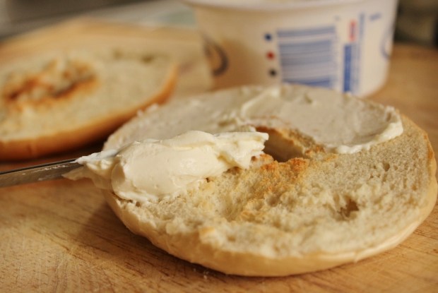 Less calories than butter and more flavorful! Half the Mayo Tuna Fish Sandwich. Easy Lunch Recipe for Students